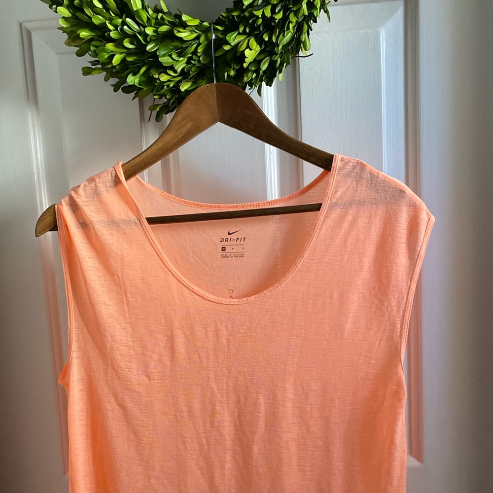 Nike dry fit workout top